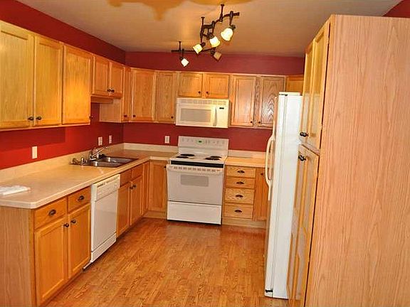 2nd image of 3981 Avenue D Unit 11