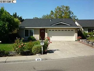454 Santander Dr photo 1