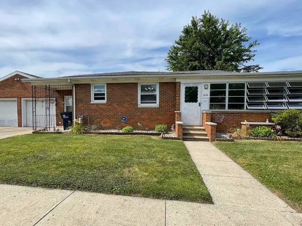1656 W Green St, Frankfort, IN 46041