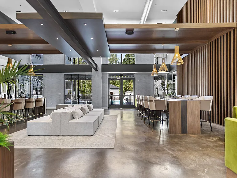 Grand Lounge