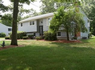 40 Powder Rd, Brockton, MA 02301