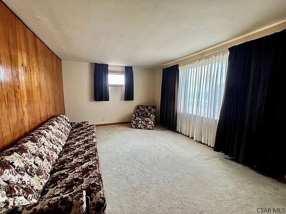5th image of 416 Bel Air Dr