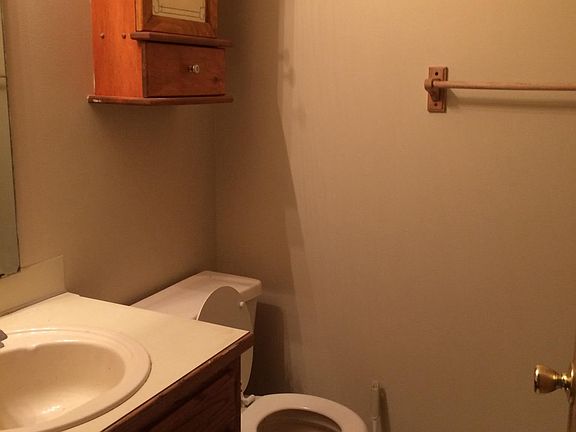 Main bathroom