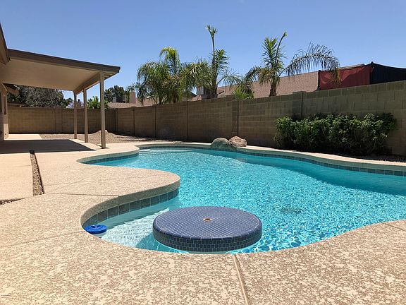 2nd image of 7401 W Windrose Dr