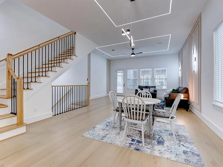 861 Fisher St #G — Photo 15