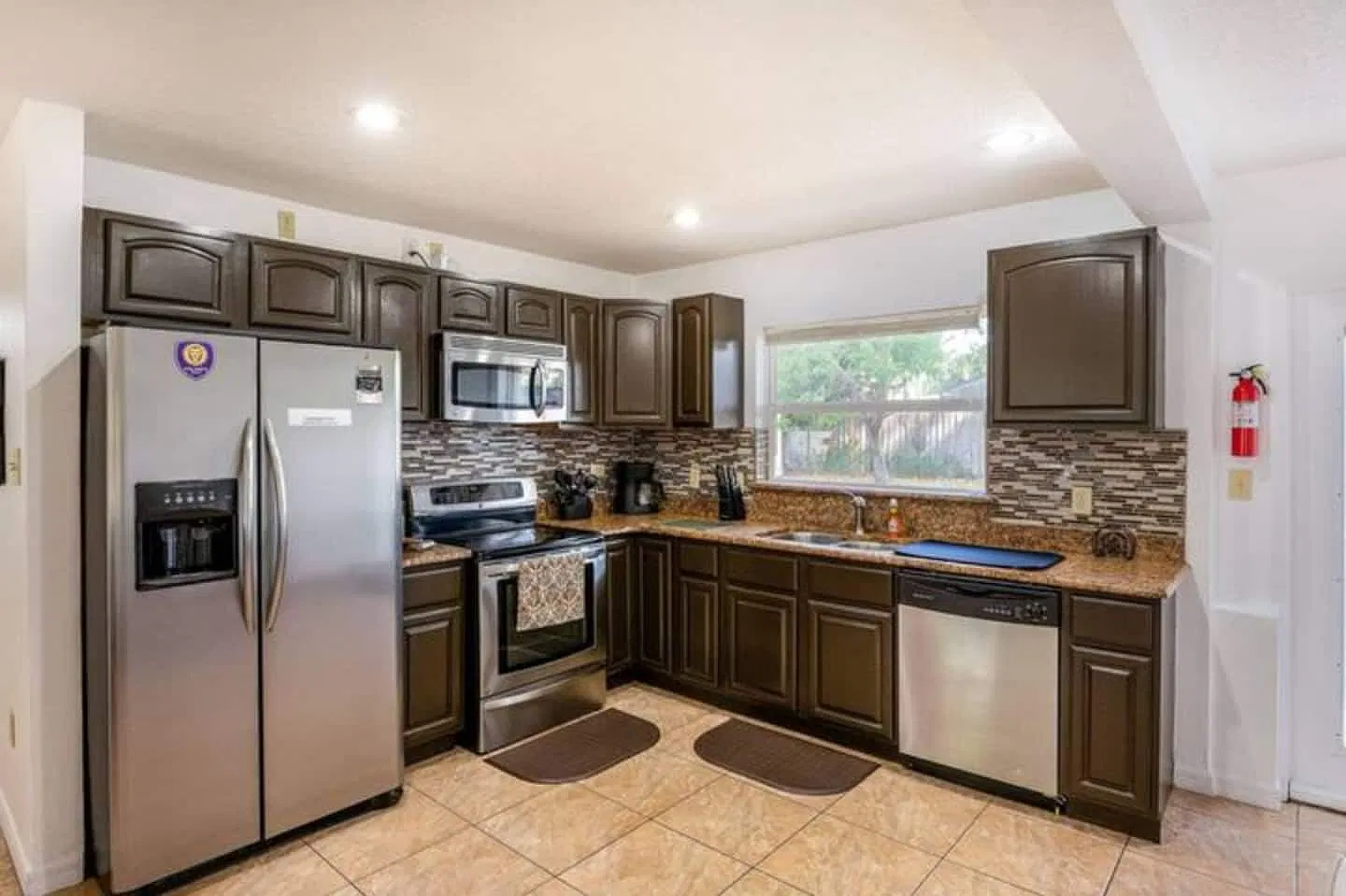 3 bed, 630 sqft, $700 — Photo 4