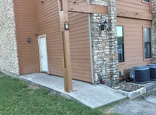 1 Cypress Fairway Vlg #1, Wimberley, TX 78676