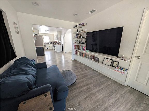 2nd image of 2533 Trudy Pl