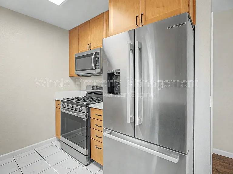 11604 Community Center Dr #8 — Photo 10