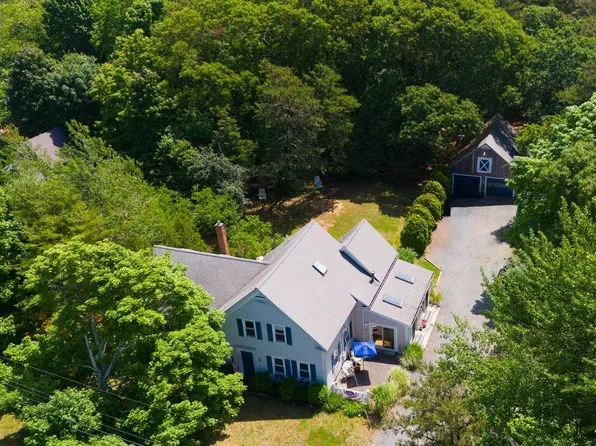 589 Depot Street, Harwich, MA 02645