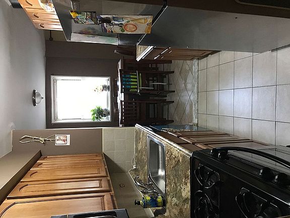 5th image of 3901 Nostrand Ave Suite L2