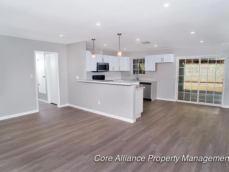 13197 Tripoli Ave — Photo 4