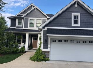 8303 Hilton Rd, Brighton, MI 48114