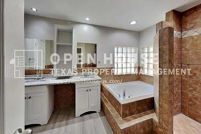 6621 Sunny Hill Dr — Photo 12