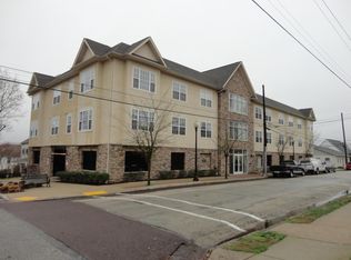 821 Harry St APT 205, Conshohocken, PA 19428
