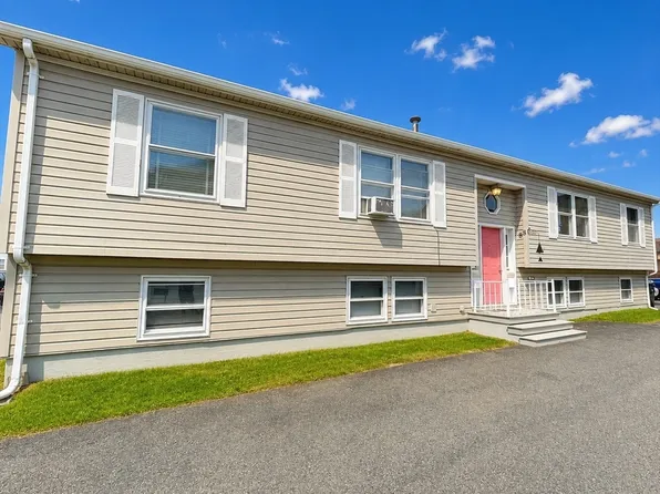 88 Almy St, Fall River, MA 02720