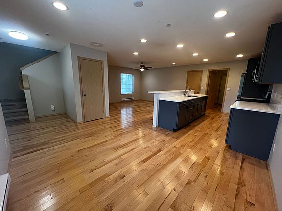 4th image of 3068 Hoffman Hill Blvd