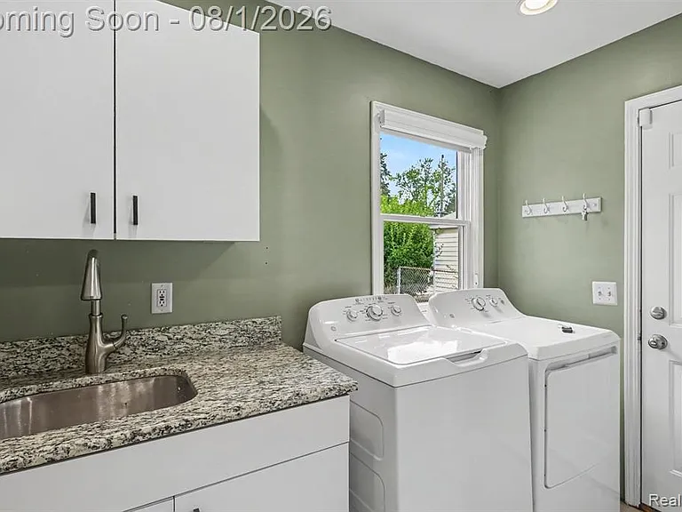 3814 N Blair Ave — Photo 10