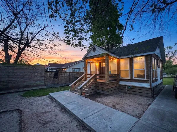 129 Garrotsville St, Houston, TX 77022