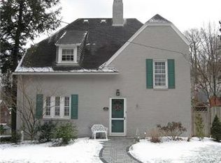 101 Rutledge Dr, Pittsburgh, PA 15215