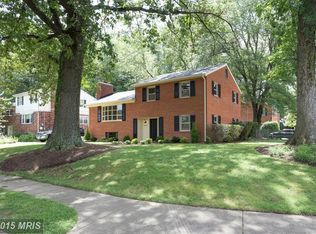 6611 Locust St, Falls Church, VA 22046