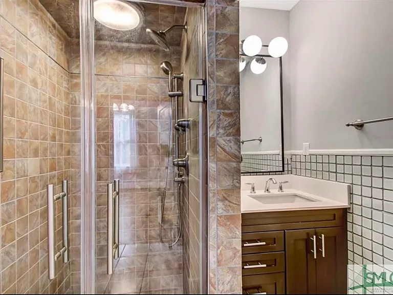 507 Maupas Ave — Photo 13