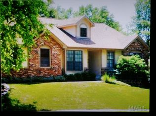 6822 Black Water Dr, Saint Louis, MO