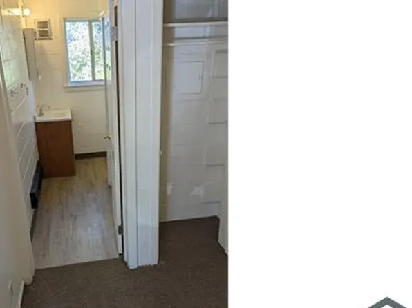 5720 Old Redwood Hwy APT E, Santa Rosa, CA 95403