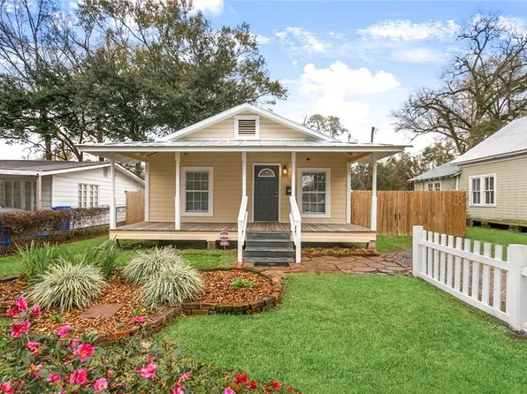205 S Elm St, Hammond, LA 70403
