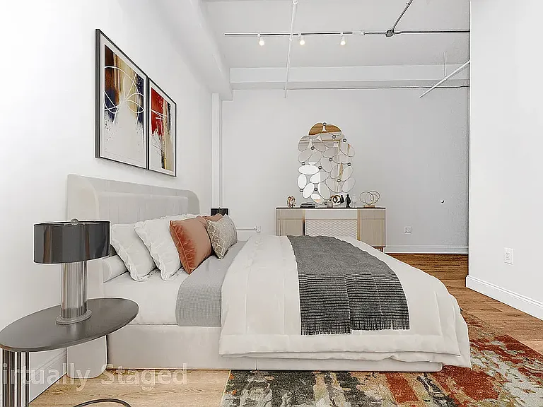 255 W 36th St #1601 — Photo 10
