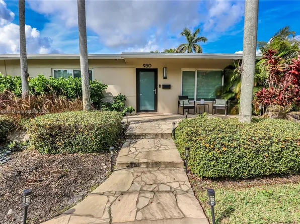 930 N 11th Ct, Hollywood, FL 33019