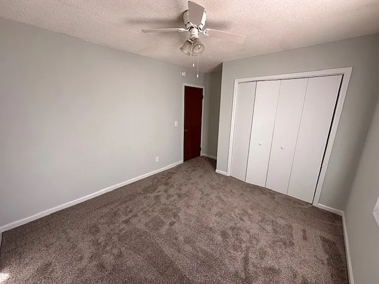 103 Sunrise Ave — Photo 8