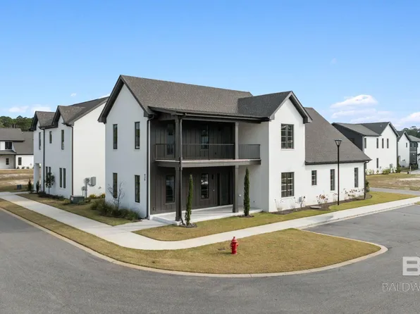 926 Inlet Cir, Gulf Shores, AL 36542