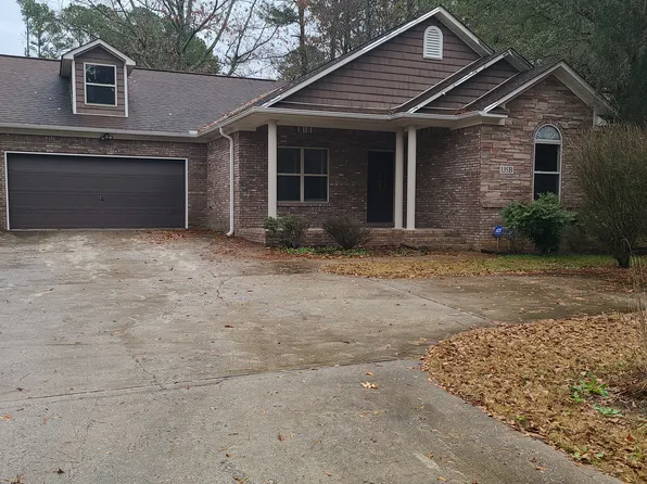 135B Johnson Dr, Huntsville, AL 35810