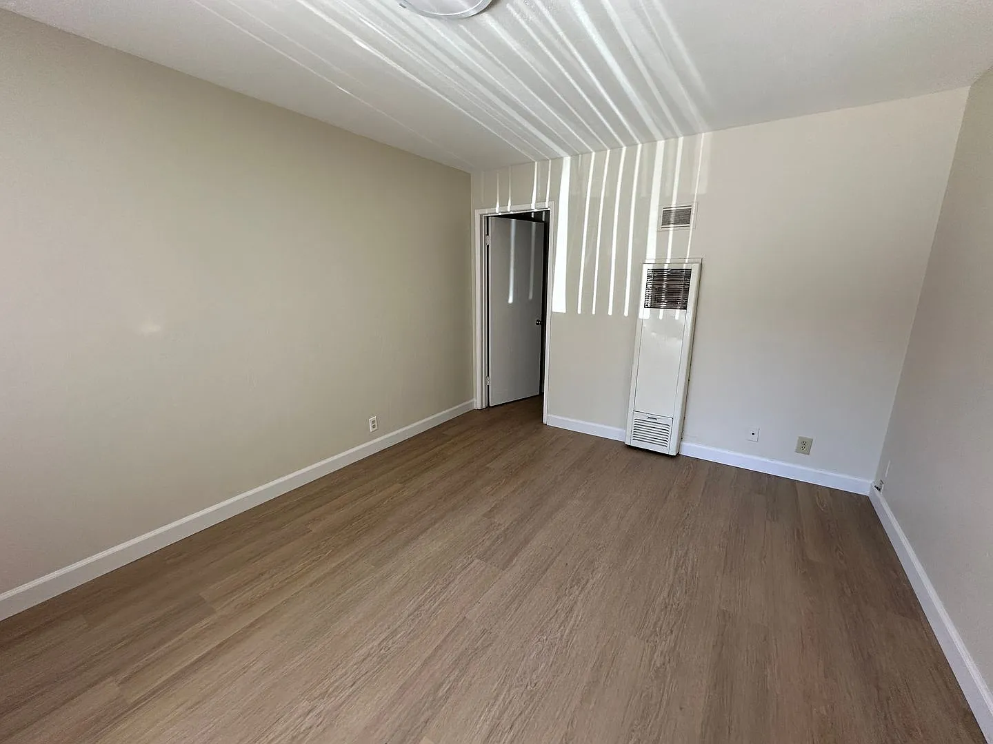 580 S. 11th Street — Photo 2