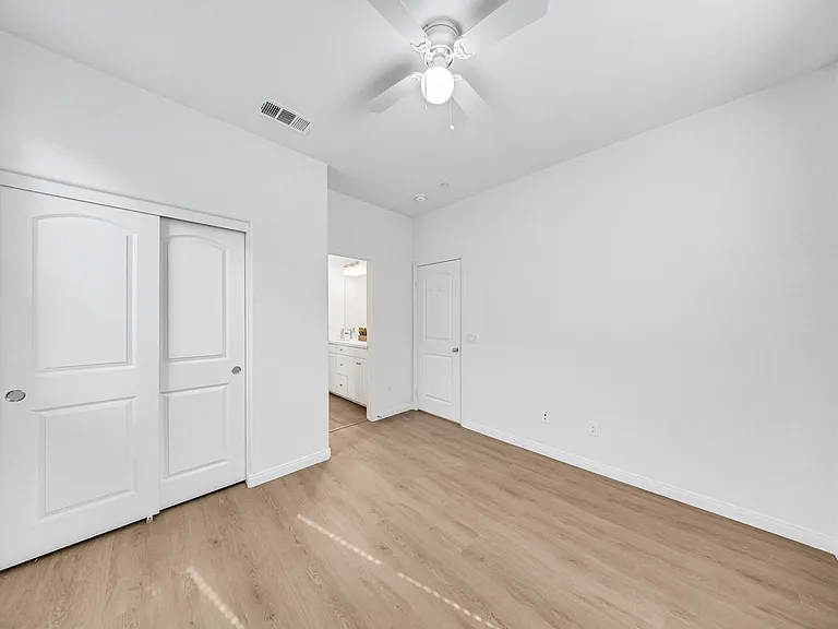 10532 Wilding Dr — Photo 51