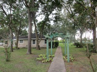 4713 Allen Genoa Rd, Pasadena, TX 77504