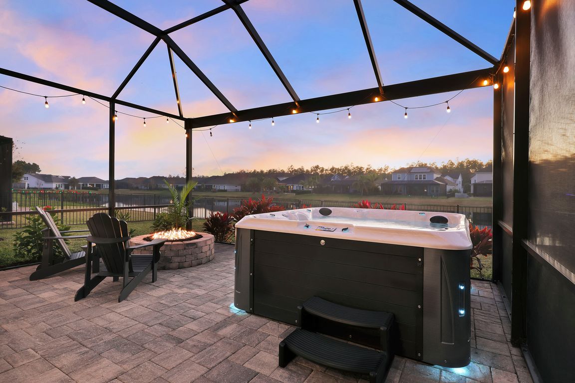 Hot Tub View_Twlight