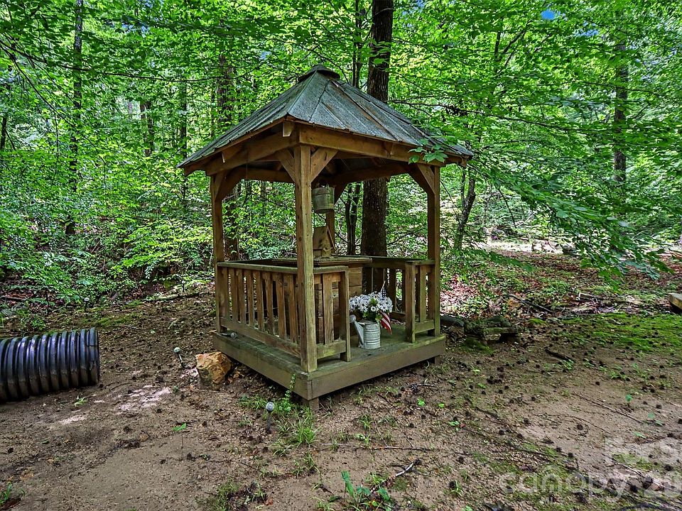 40th image of 260 Cherrywood Ln