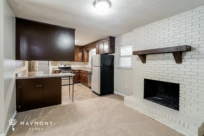3 bed, 2.0 bath, 1375 sqft, $1,775 — Photo 4