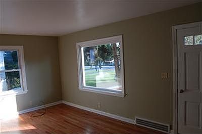 3rd image of 5320 South Ave