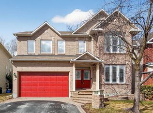 7 Branchwood St, Ottawa, ON K2G6X9