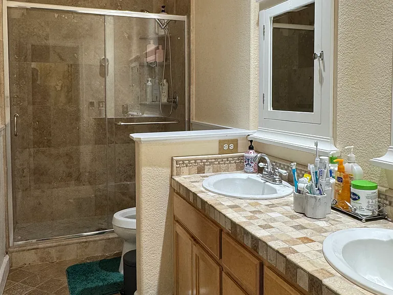 5847 Southbridge Way — Photo 14