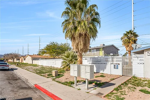 5104 Pebble Beach Blvd Photo 1