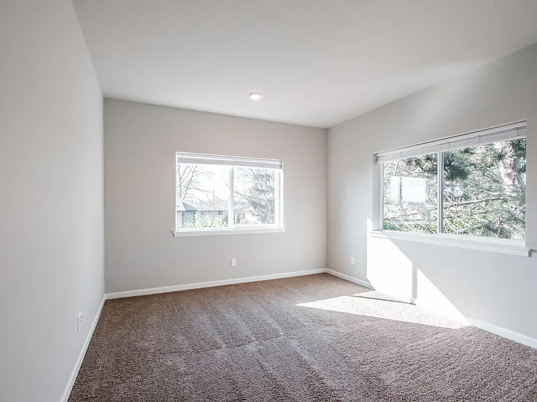 4125 Market St NE — Photo 18