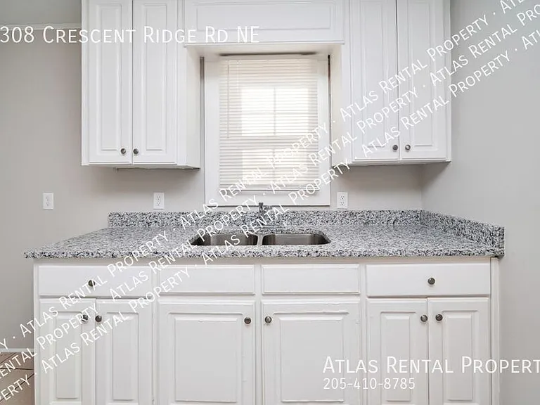 1308 Crescent Ridge Rd NE — Photo 16