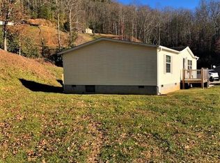 1095 Franks Creek Rd, Robbinsville, NC 28771