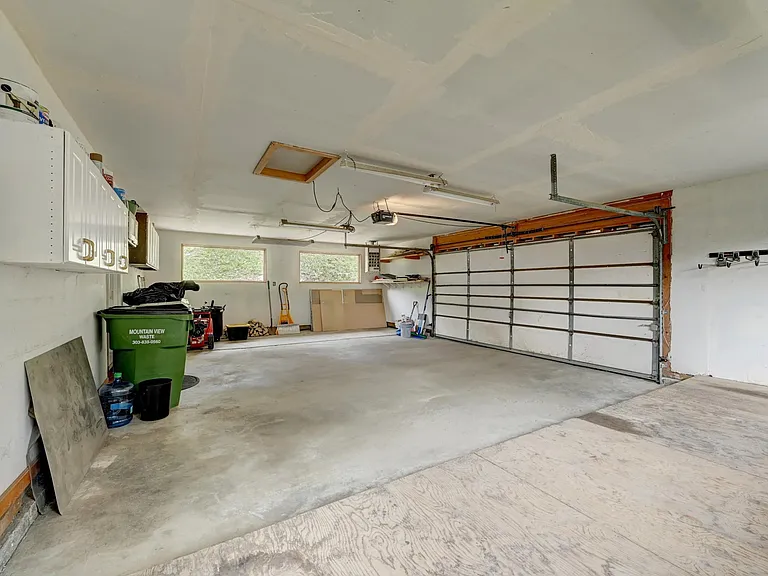 140 Deer Ln — Photo 28