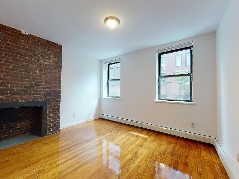 175 Orchard St #2A — Photo 1