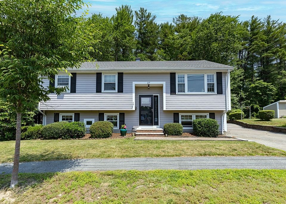 1st image of 27 Hayes Ave